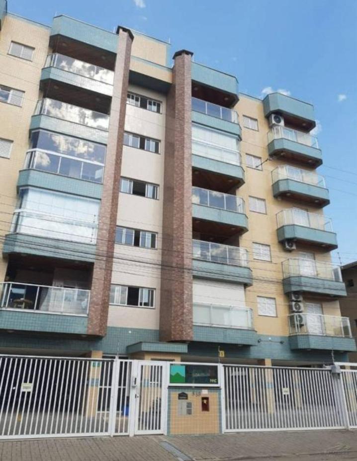 Apartamento de 2 Quartos